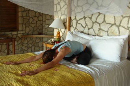 lifehacker.ru_wp_content_uploads_2012_09_3_bedtime_yoga.jpg